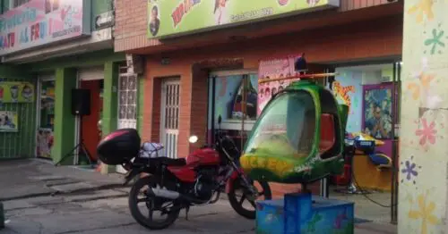 PELUQUERIA MUNDO MAGICO PELUQUERIA MUNDO MAGICO